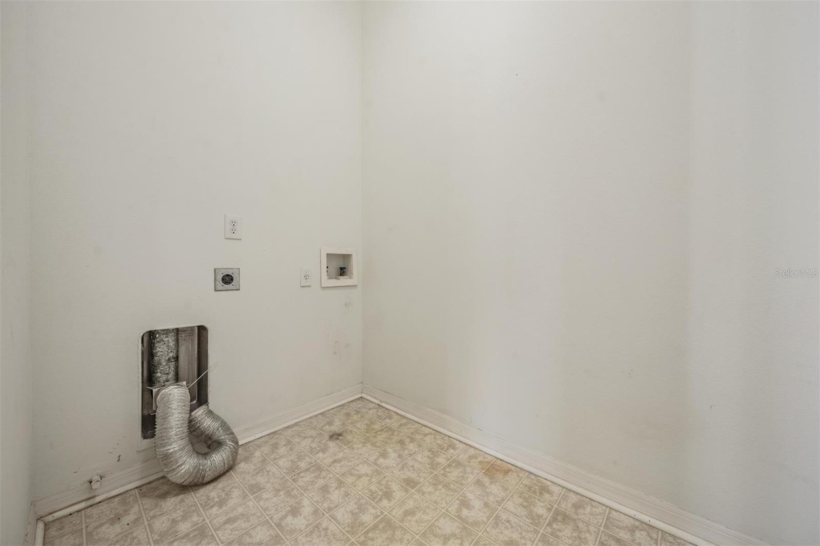 4940 WOODMERE RD, LAND O LAKES, FL, 34639