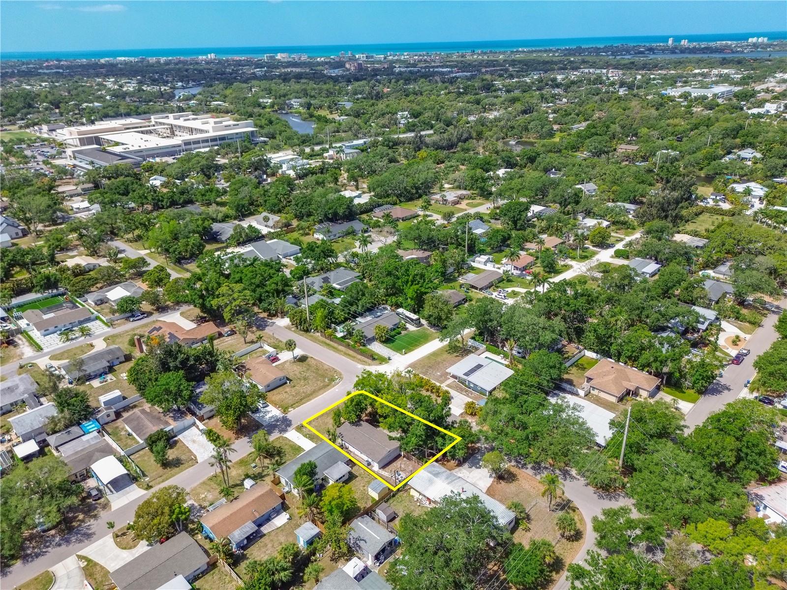 4615 LORDS AVE, SARASOTA, FL, 34231