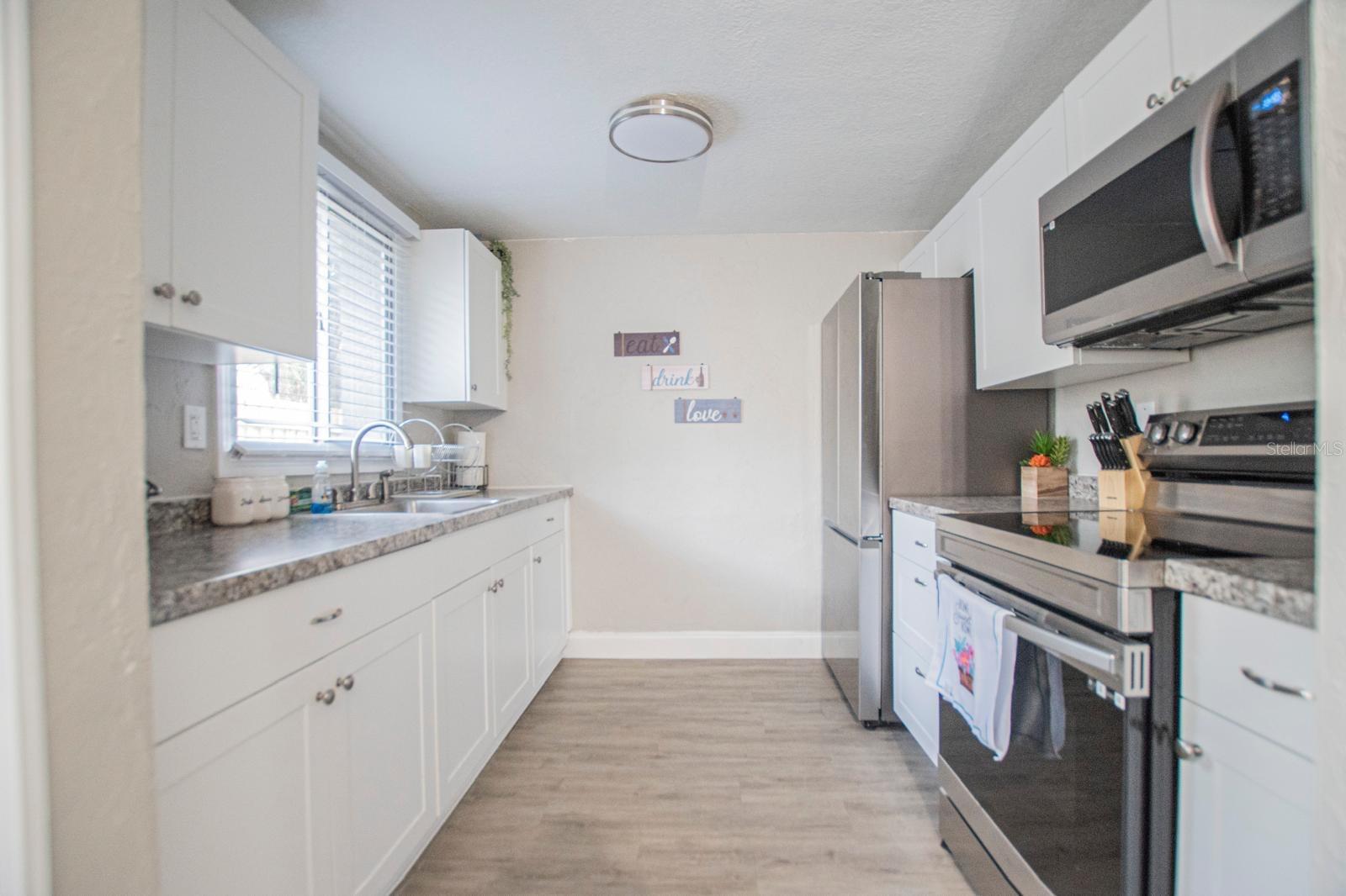 4615 LORDS AVE, SARASOTA, FL, 34231