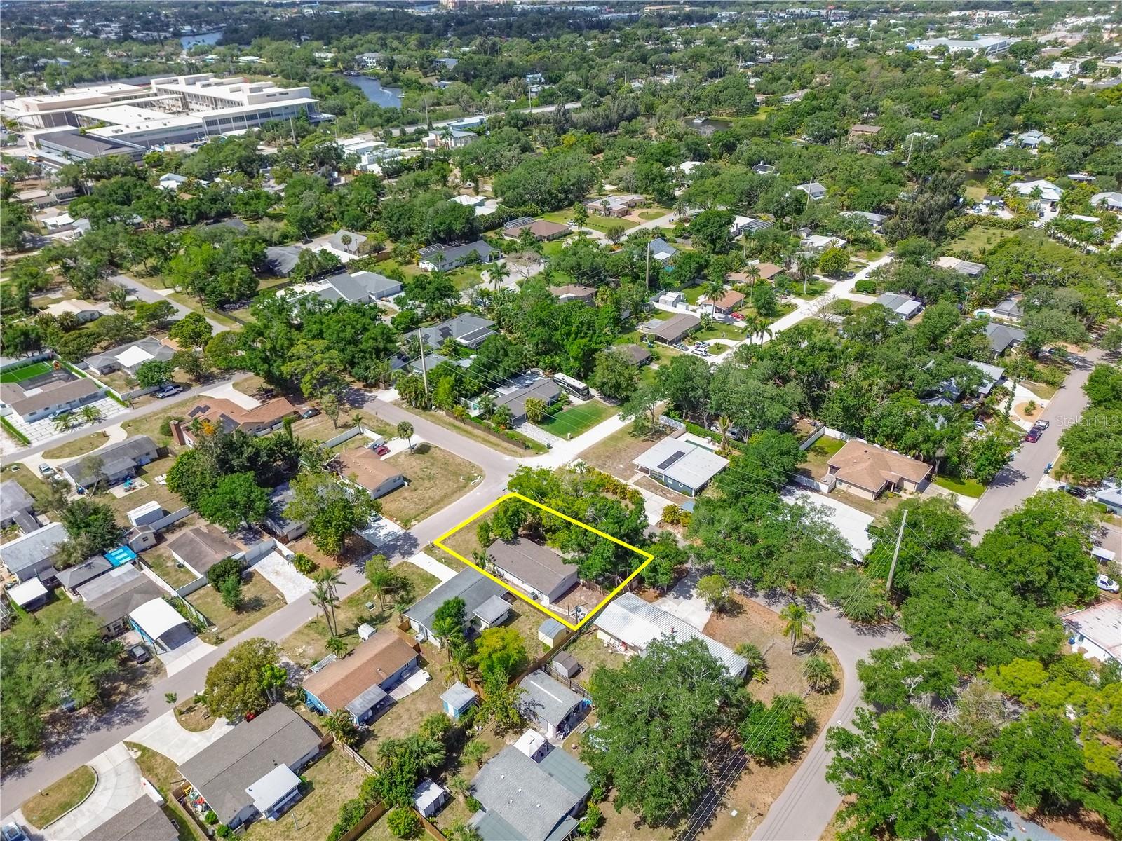 4615 LORDS AVE, SARASOTA, FL, 34231
