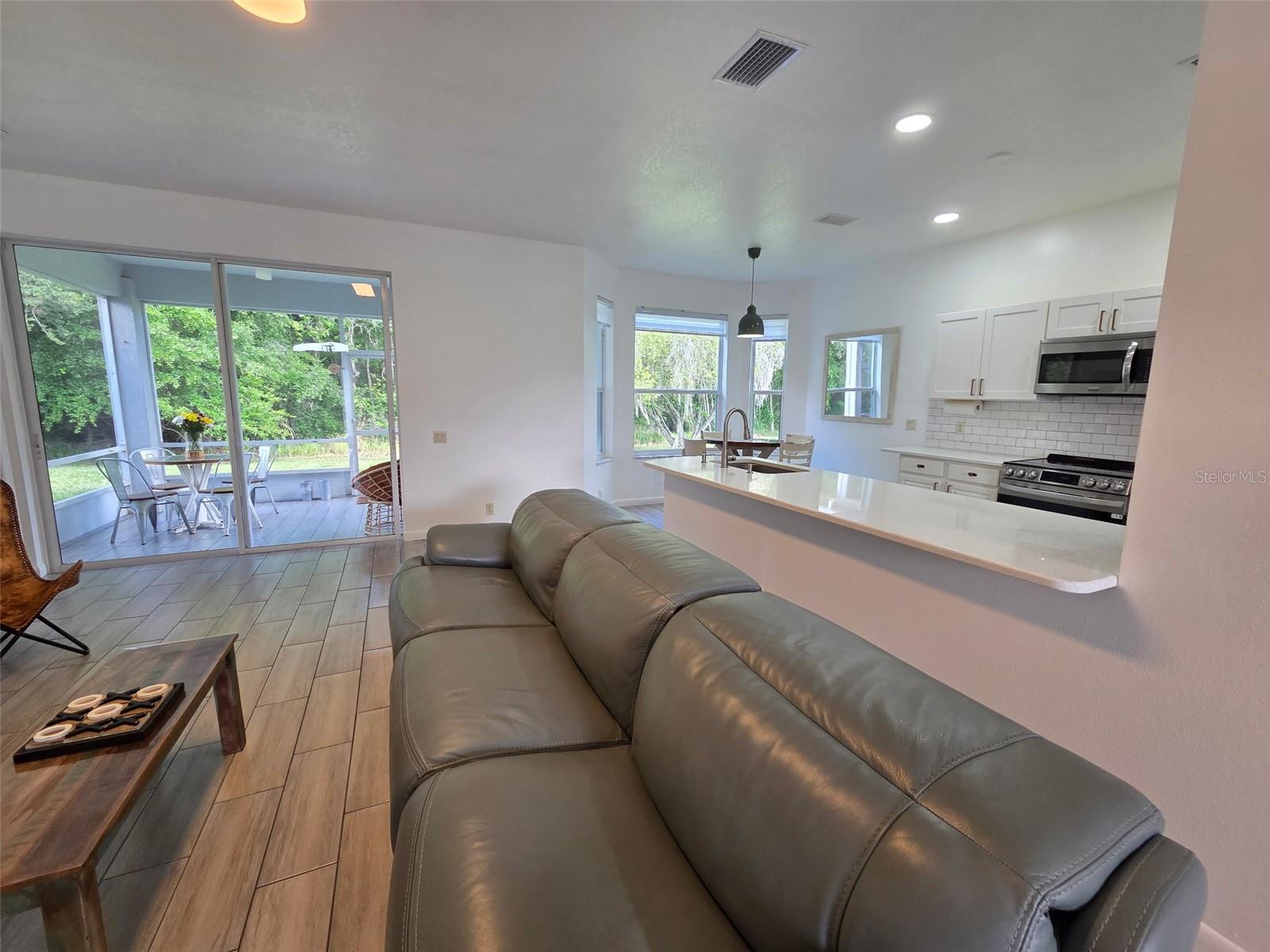 3323 SONGBIRD LN, LAKELAND, FL, 33811