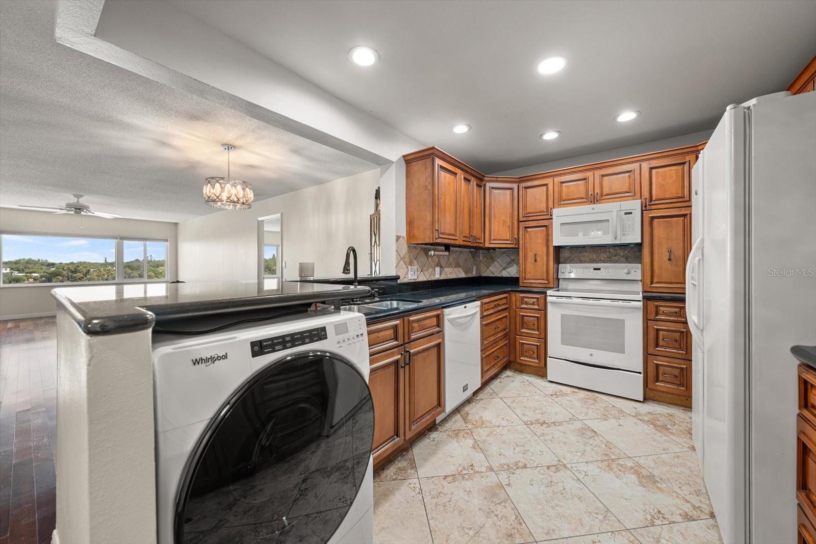 100 BLUFF VIEW DR #506C, BELLEAIR BLUFFS, FL, 33770
