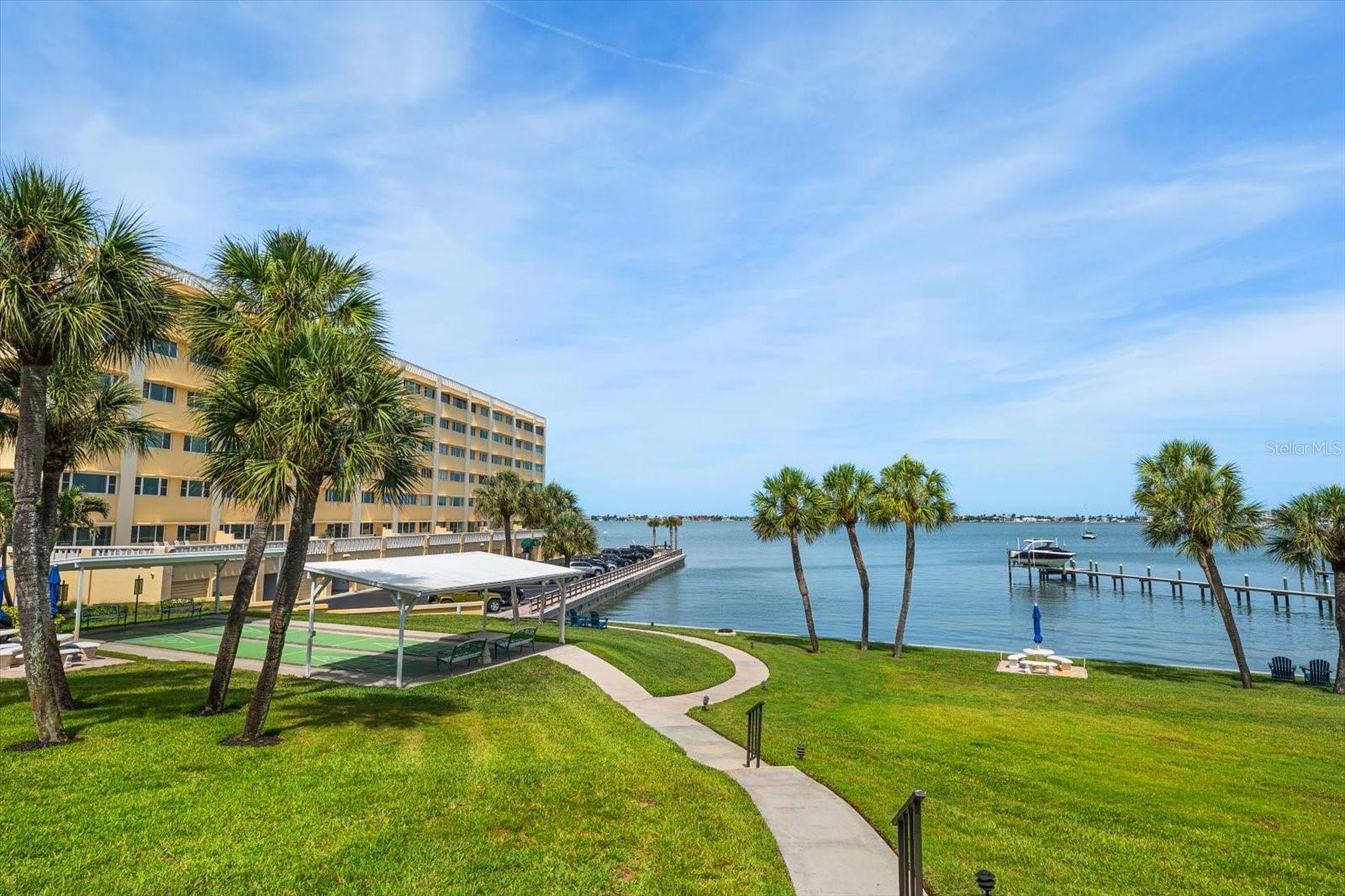 100 BLUFF VIEW DR #506C, BELLEAIR BLUFFS, FL, 33770