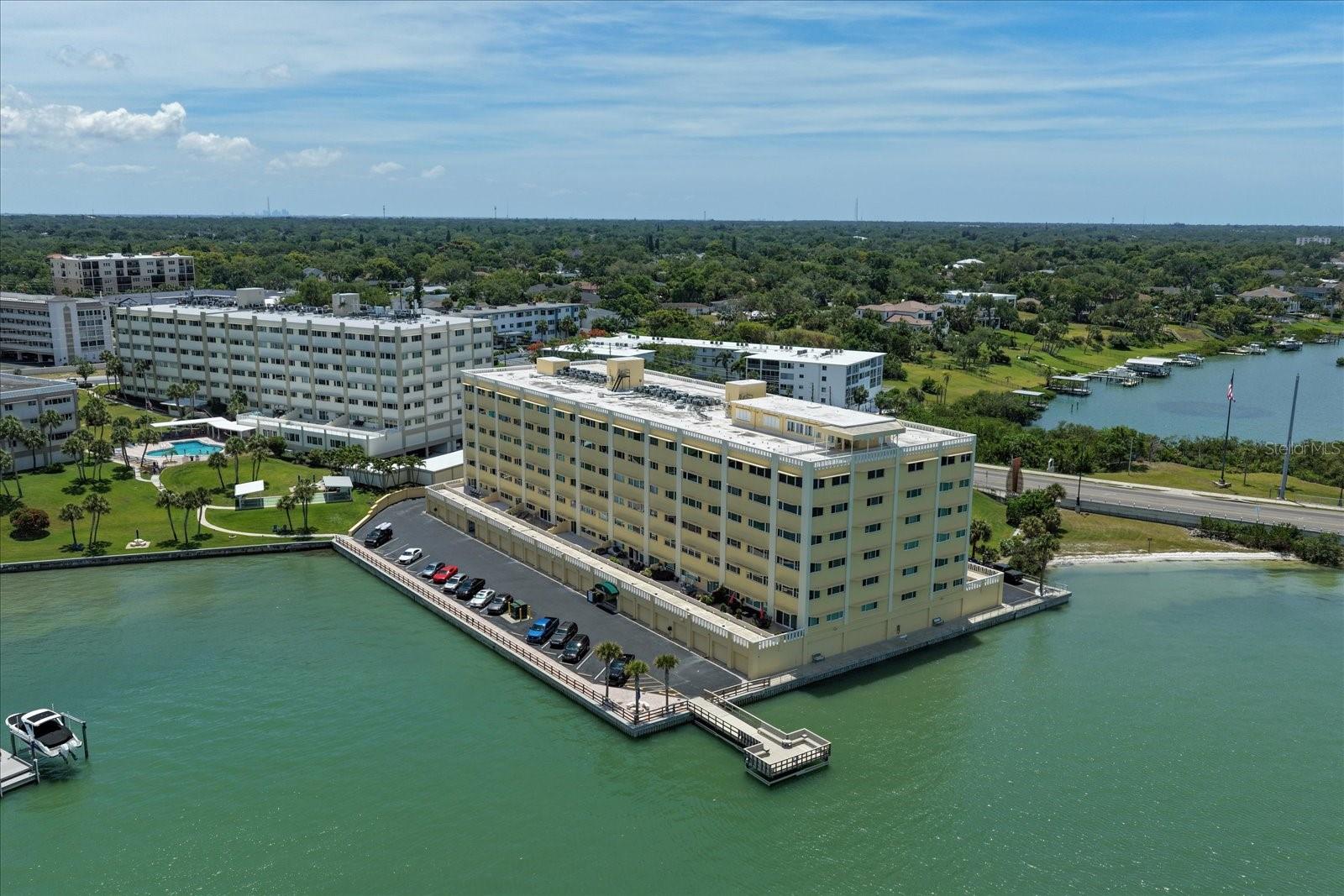 100 BLUFF VIEW DR #506C, BELLEAIR BLUFFS, FL, 33770