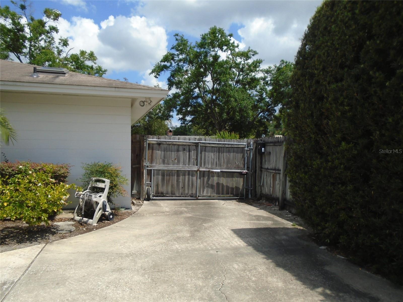 2430 DELORAINE TRL, MAITLAND, FL, 32751