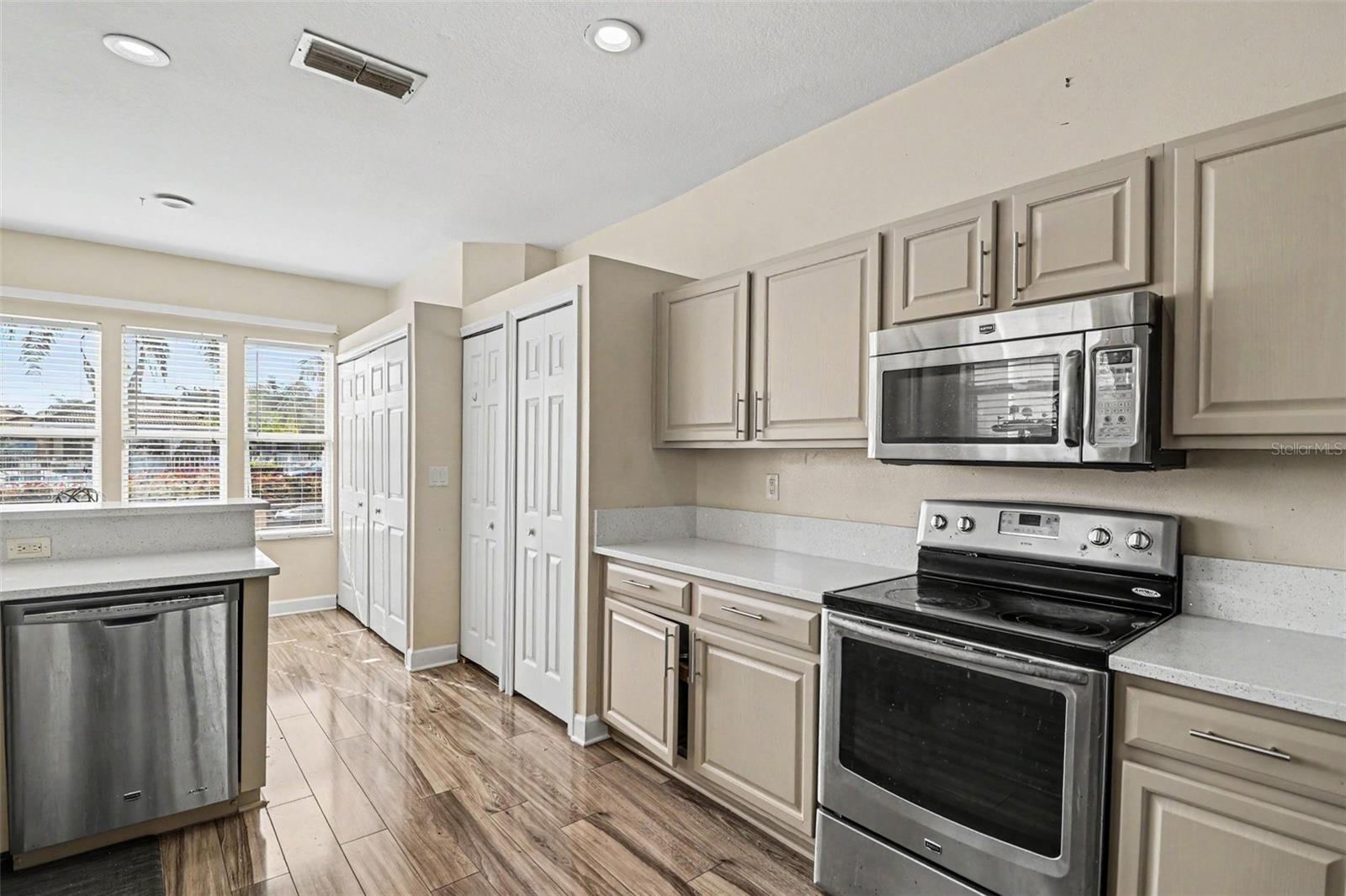 1740 SAINT TROPEZ CT, KISSIMMEE, FL, 34744