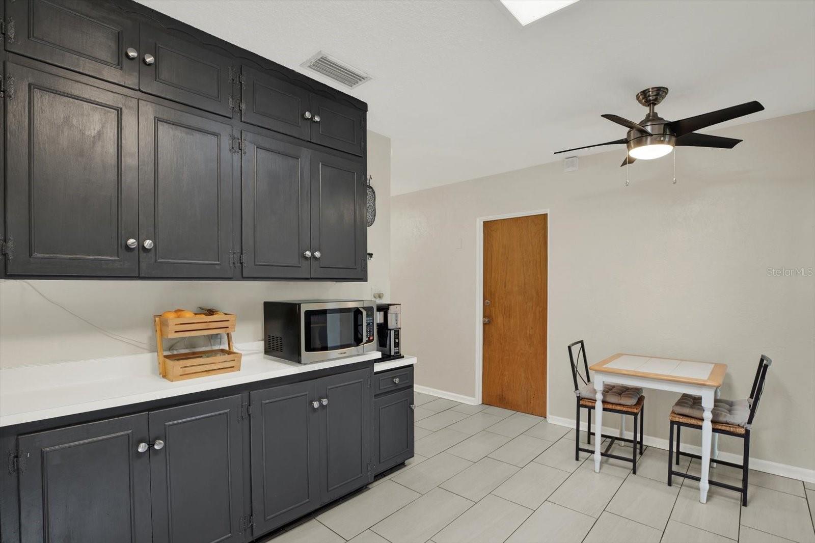 6240 39TH AVE N, ST PETERSBURG, FL, 33709