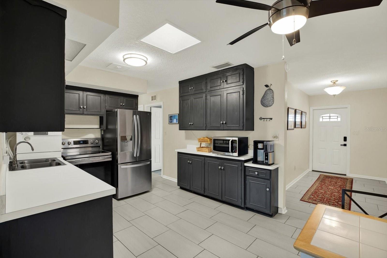 6240 39TH AVE N, ST PETERSBURG, FL, 33709