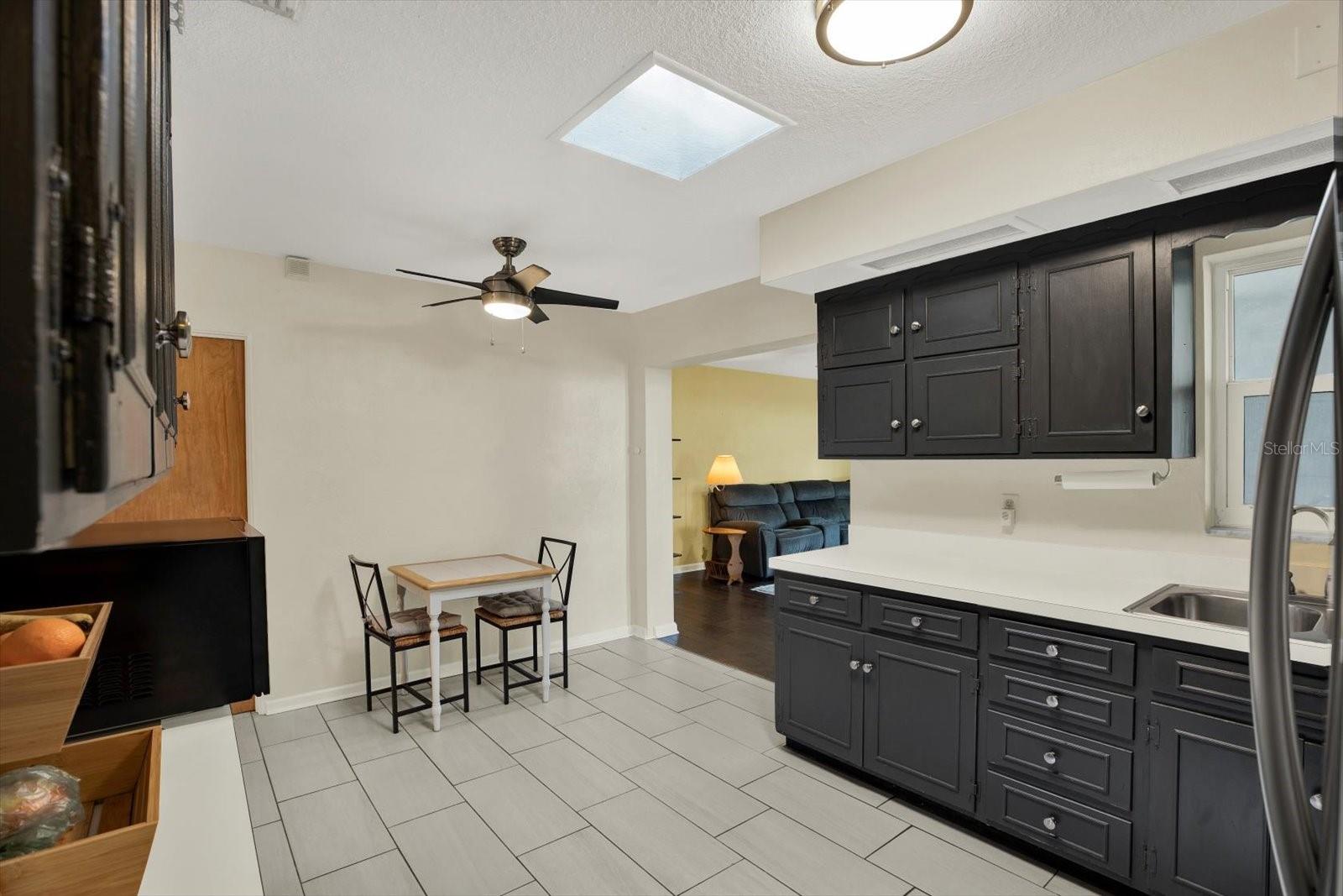 6240 39TH AVE N, ST PETERSBURG, FL, 33709