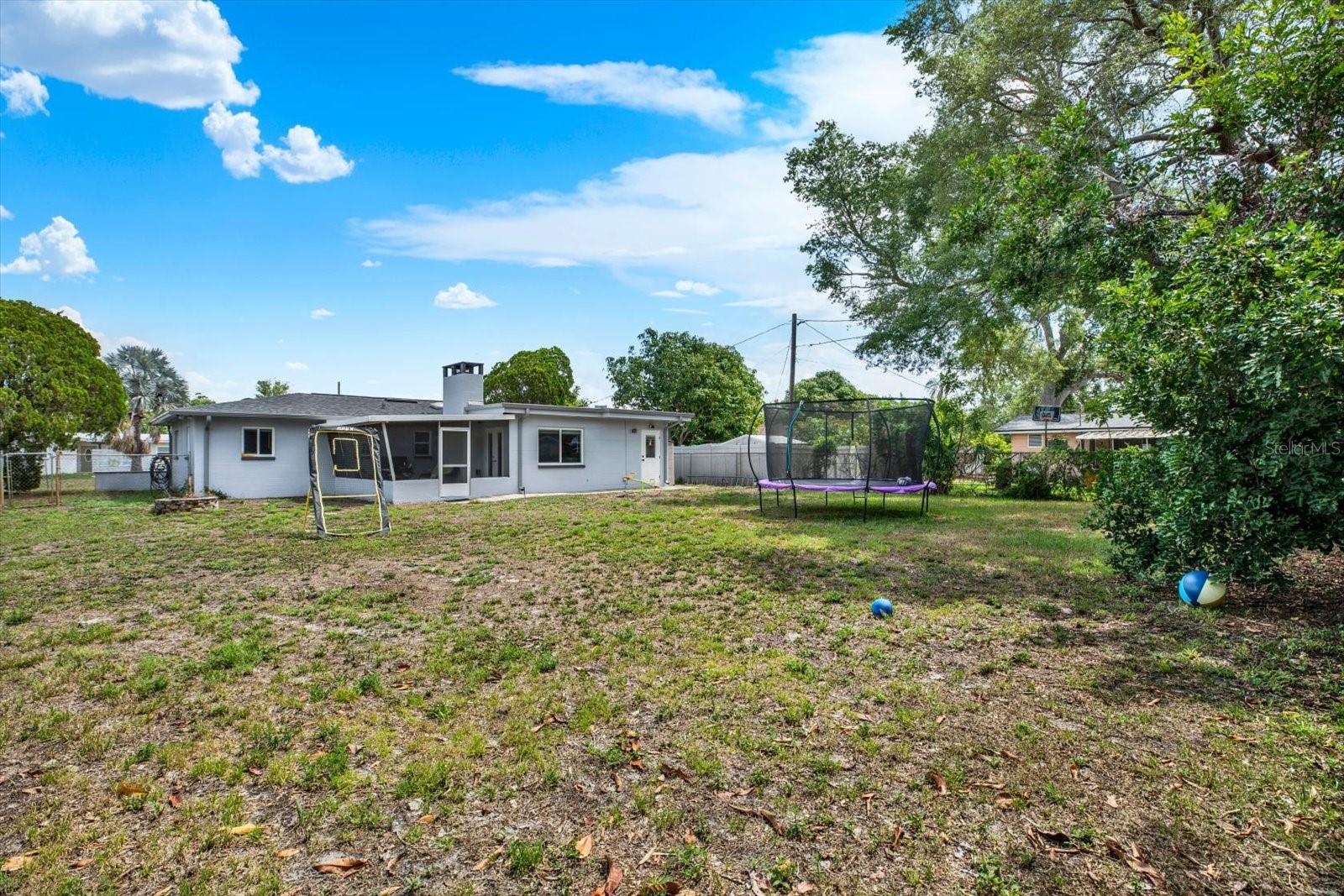 6240 39TH AVE N, ST PETERSBURG, FL, 33709