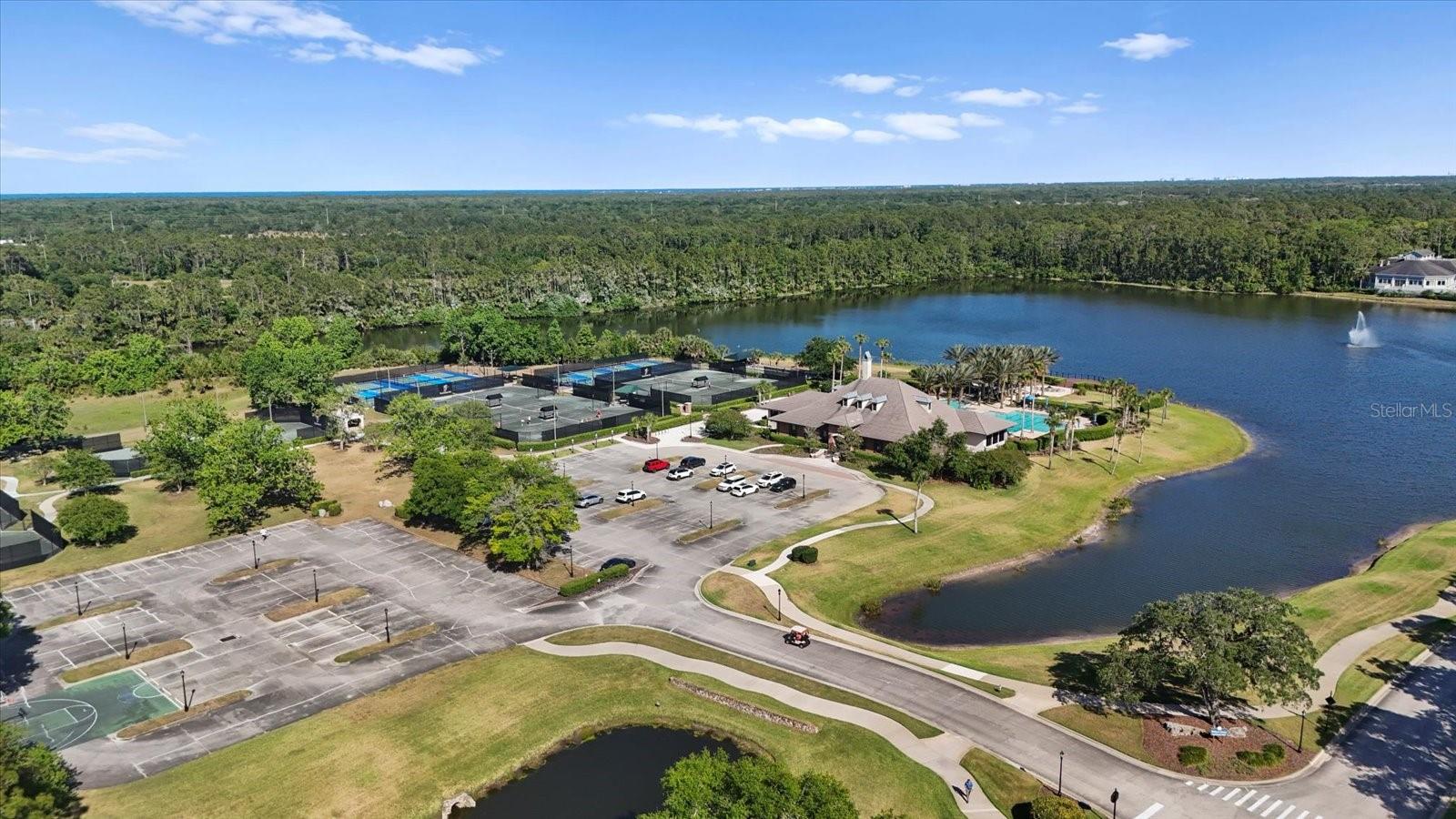 823 PINEWOOD DR, ORMOND BEACH, FL, 32174