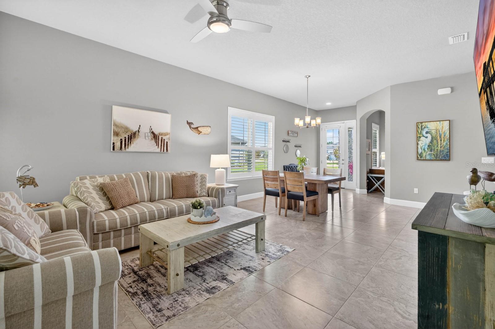 823 PINEWOOD DR, ORMOND BEACH, FL, 32174