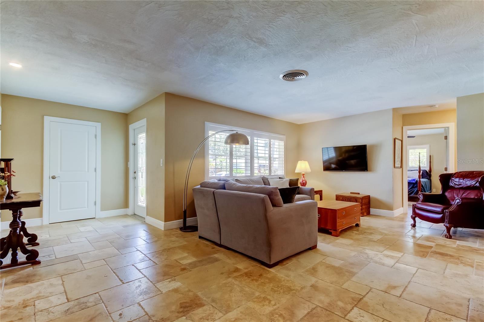 4174 14TH LN NE, ST PETERSBURG, FL, 33703