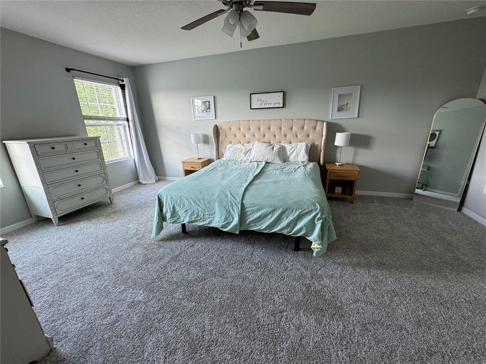 325 CHARLES DR, DELAND, FL, 32724