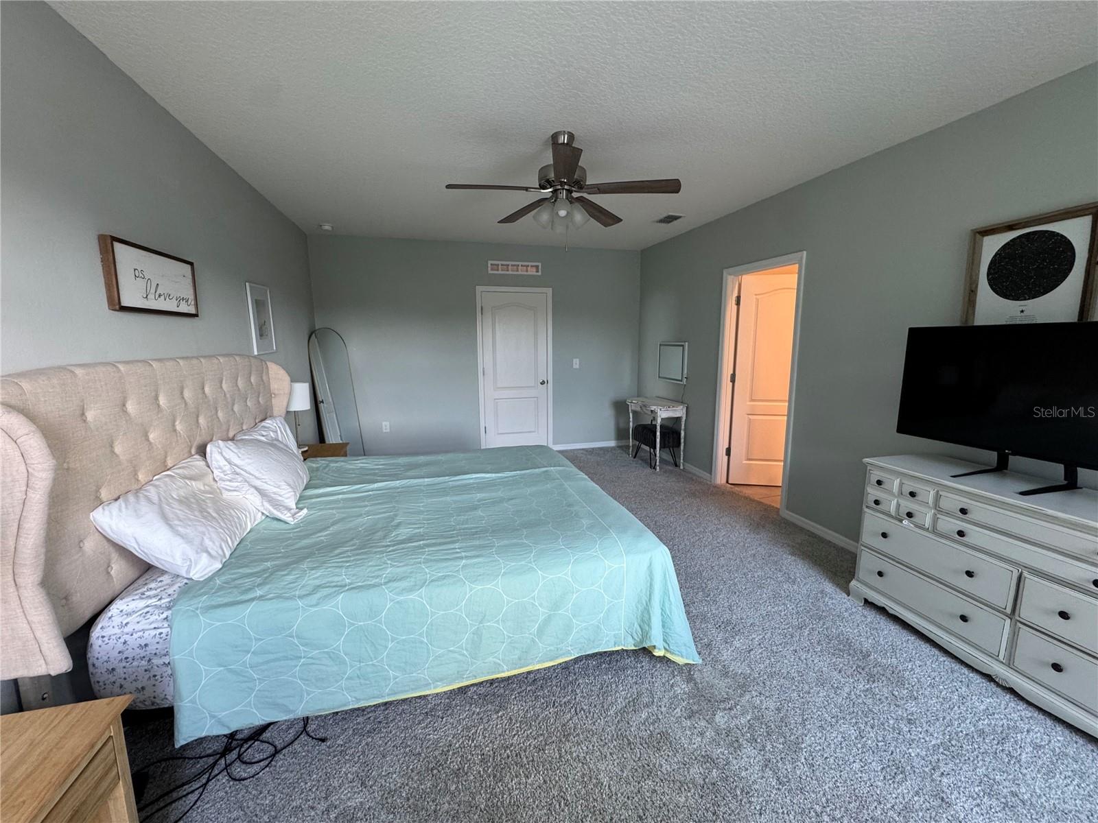 325 CHARLES DR, DELAND, FL, 32724