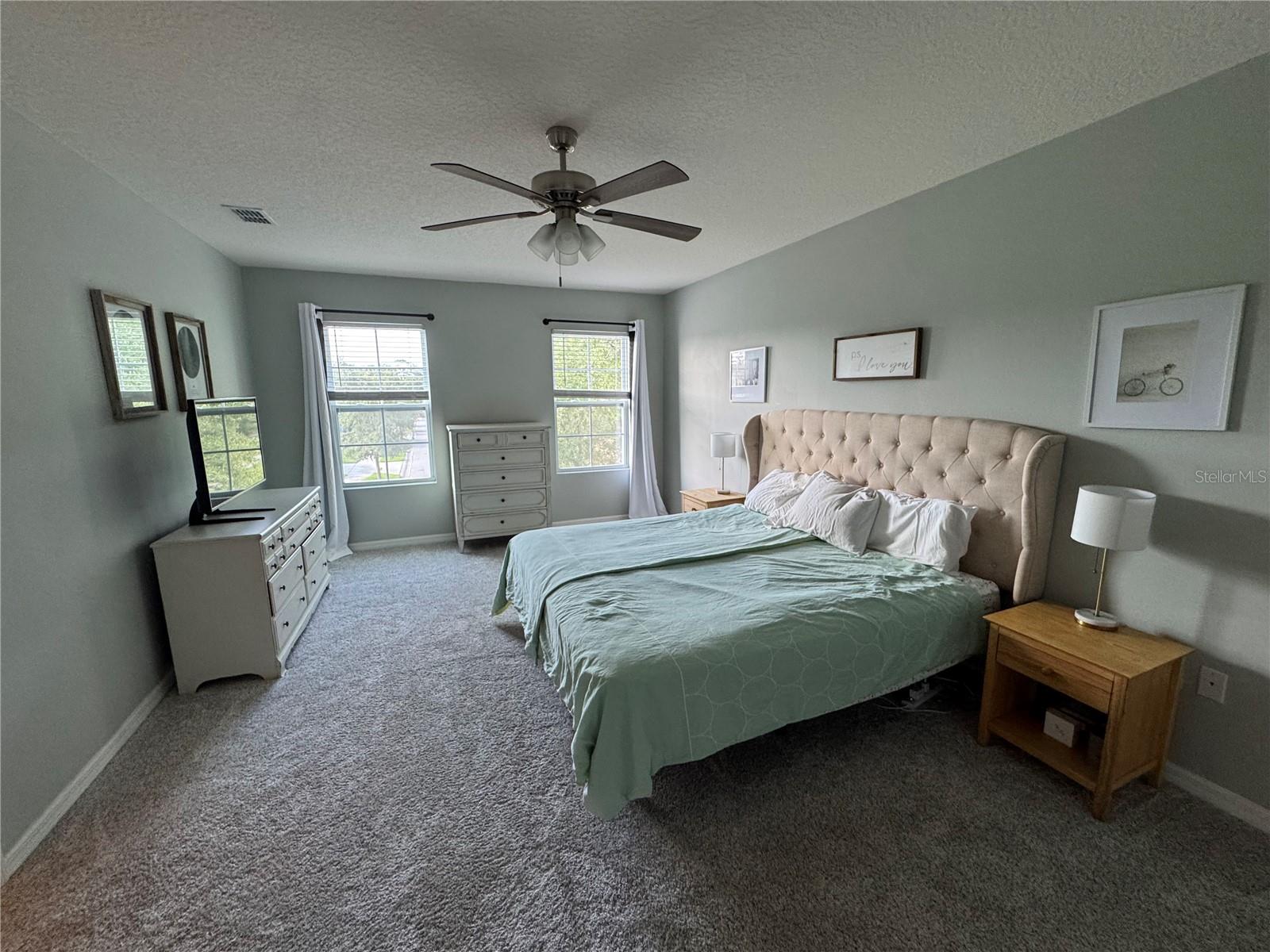 325 CHARLES DR, DELAND, FL, 32724