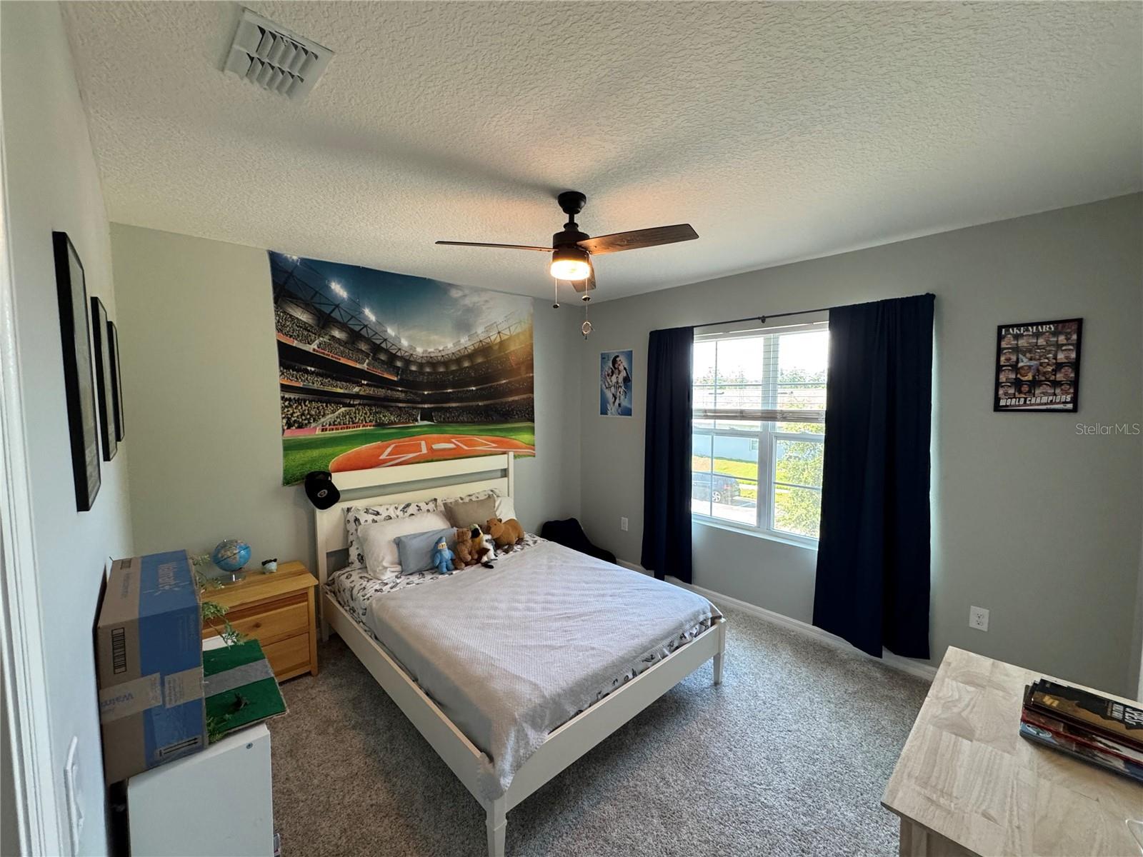 325 CHARLES DR, DELAND, FL, 32724