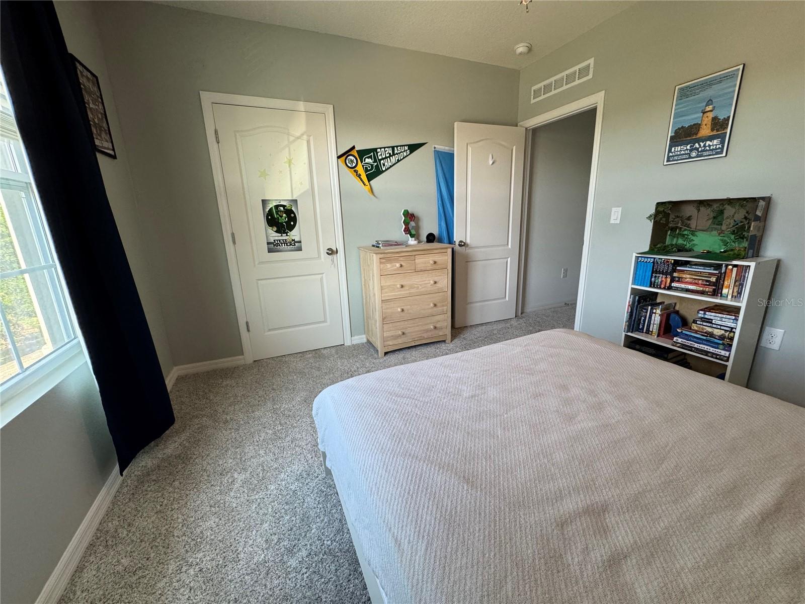 325 CHARLES DR, DELAND, FL, 32724