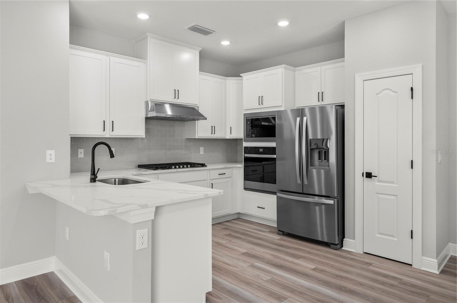 7879 SOMERSWORTH DR, KISSIMMEE, FL, 34747