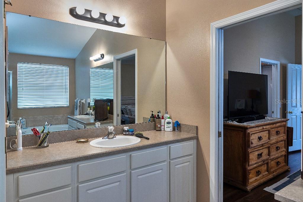 9932 RIVERCHASE DR, NEW PORT RICHEY, FL, 34655