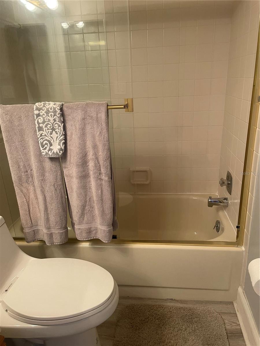 5724 LA PUERTA DEL SOL BLVD #248, ST PETERSBURG, FL, 33715