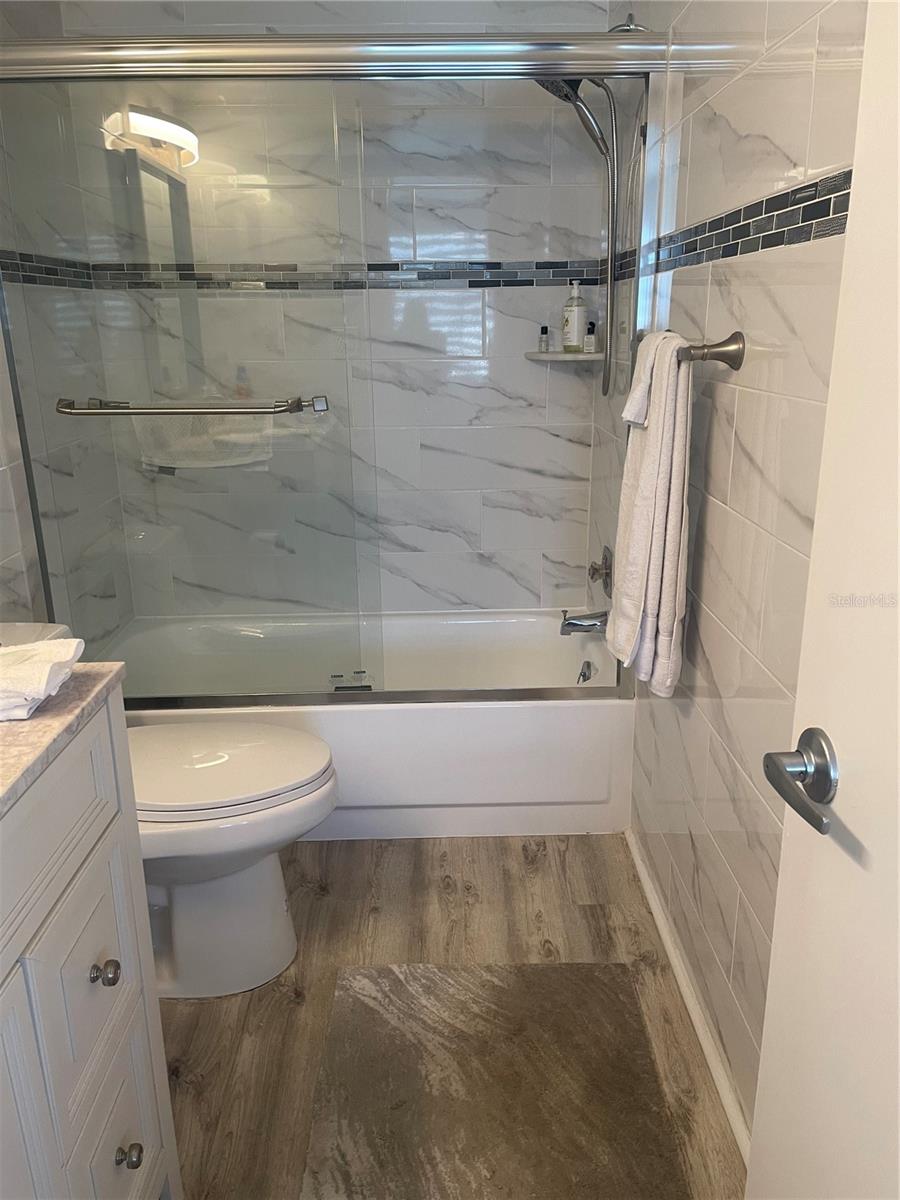 5724 LA PUERTA DEL SOL BLVD #248, ST PETERSBURG, FL, 33715