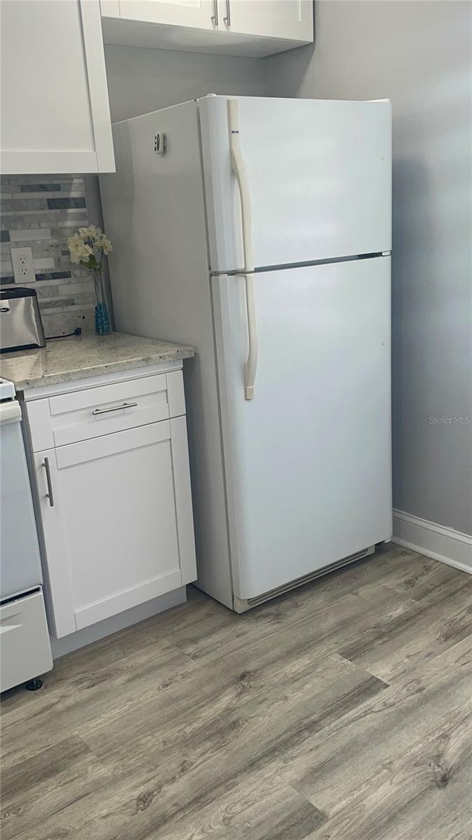 5724 LA PUERTA DEL SOL BLVD #248, ST PETERSBURG, FL, 33715