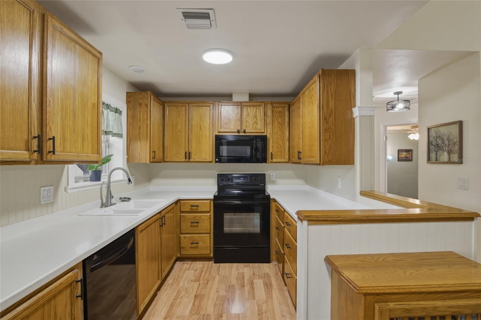 706 LAKEVIEW DR, OCOEE, FL, 34761