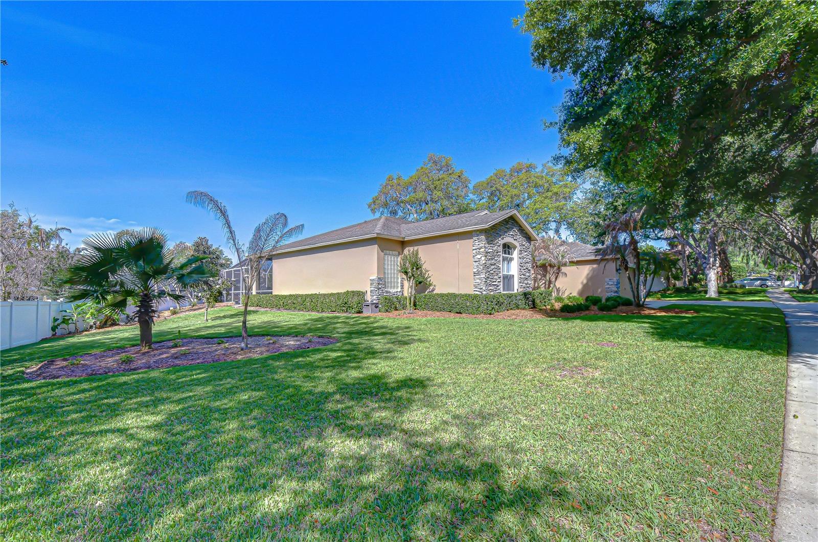 4609 COMPASS OAKS DR, VALRICO, FL, 33596