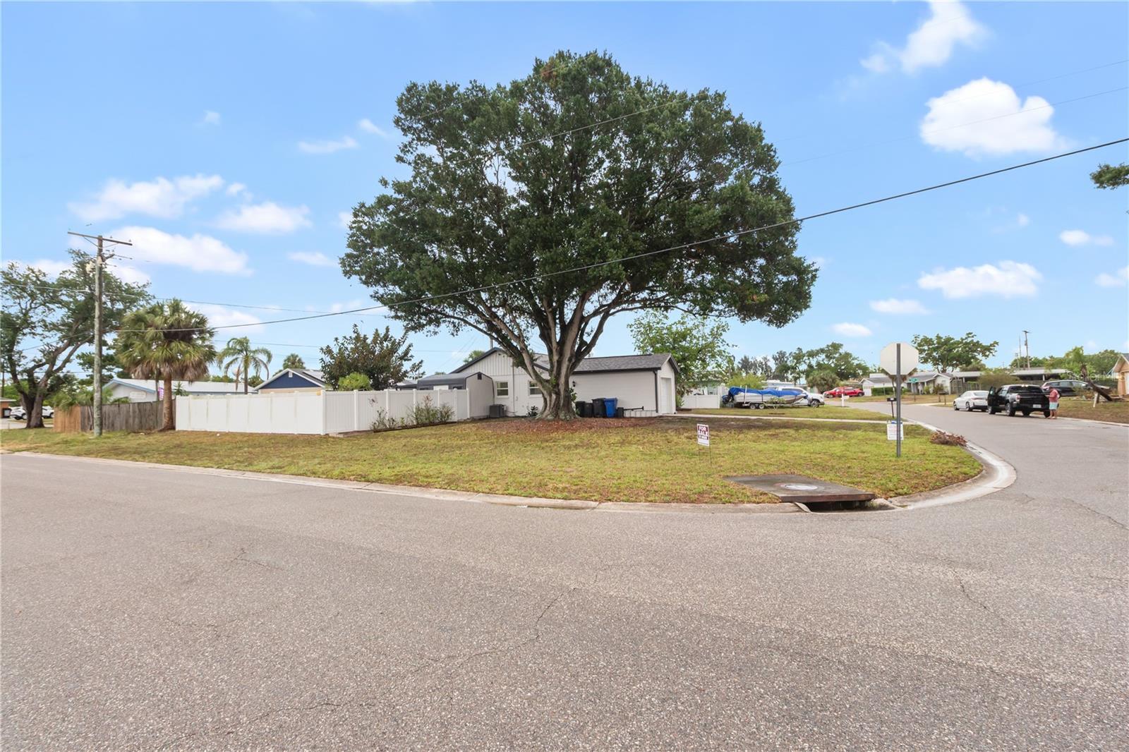 217 FRANCIS DR, APOLLO BEACH, FL, 33572
