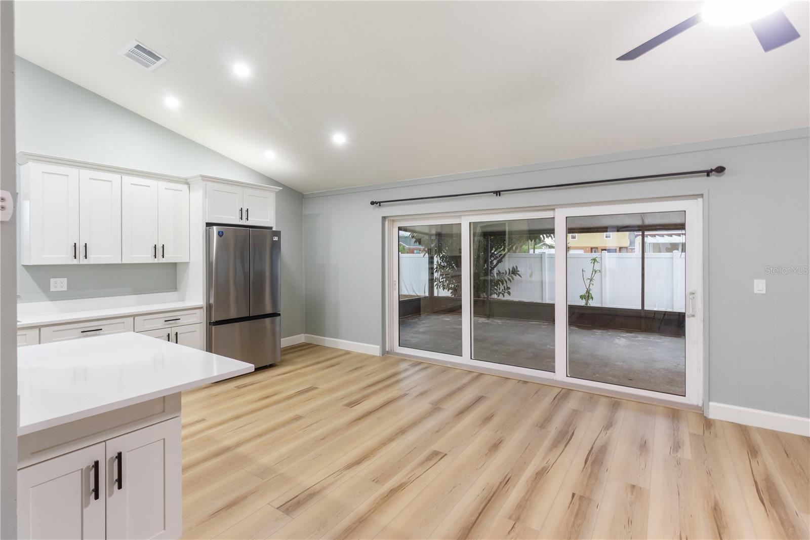 217 FRANCIS DR, APOLLO BEACH, FL, 33572