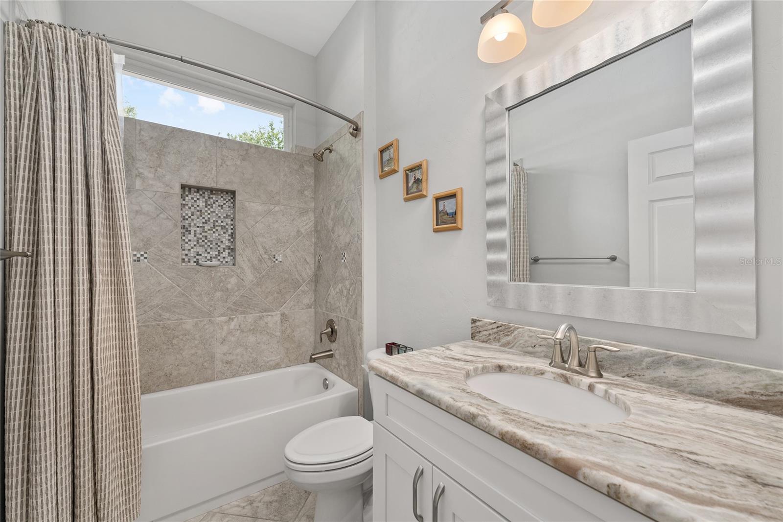 8942 SW 25TH RD, GAINESVILLE, FL, 32608