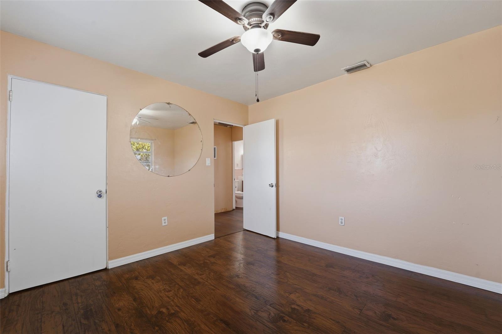 3235 EMERSON AVE S, ST PETERSBURG, FL, 33712