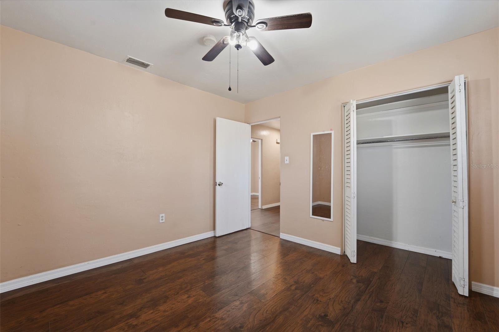 3235 EMERSON AVE S, ST PETERSBURG, FL, 33712