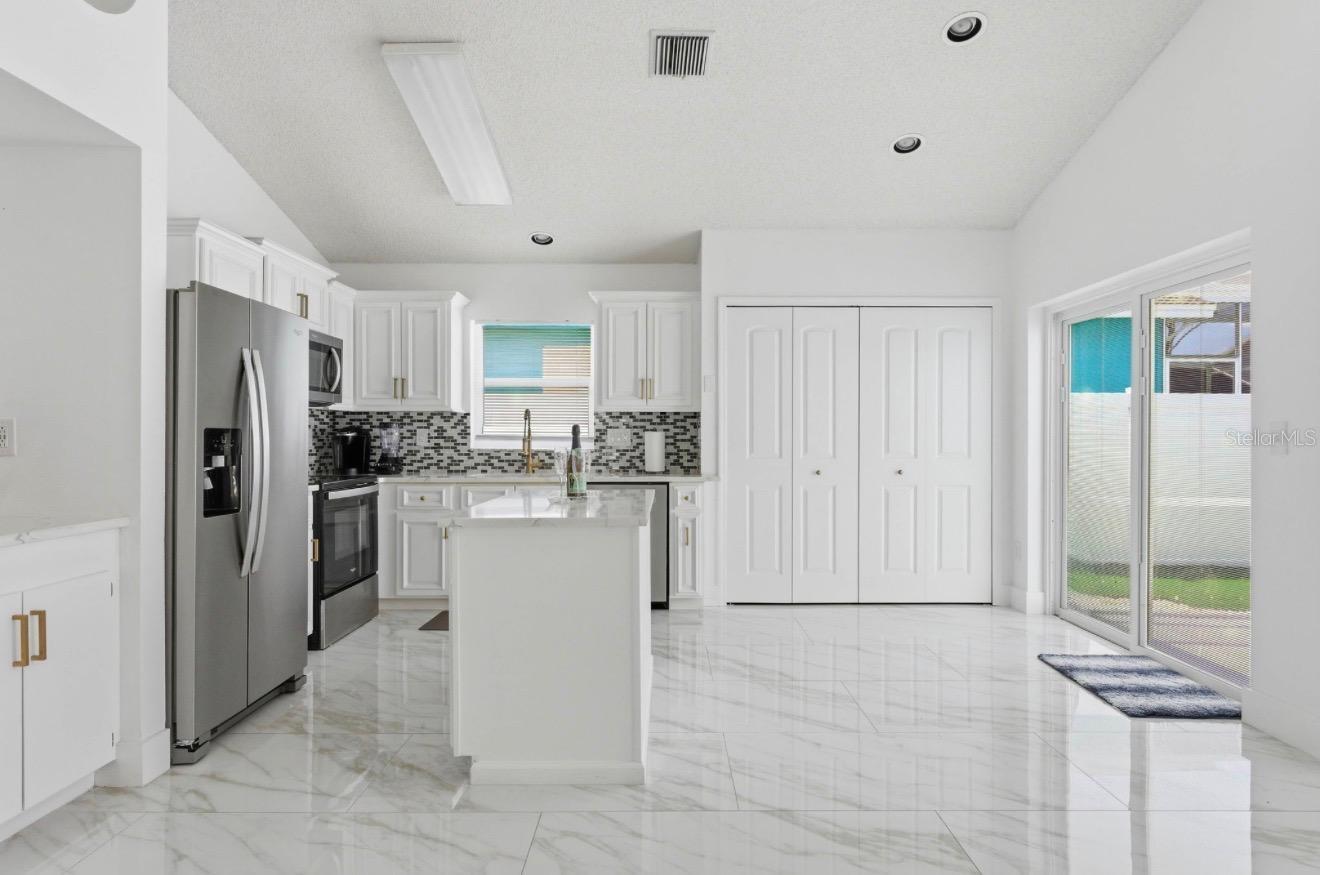 2980 VISCOUNT CIR, KISSIMMEE, FL, 34747