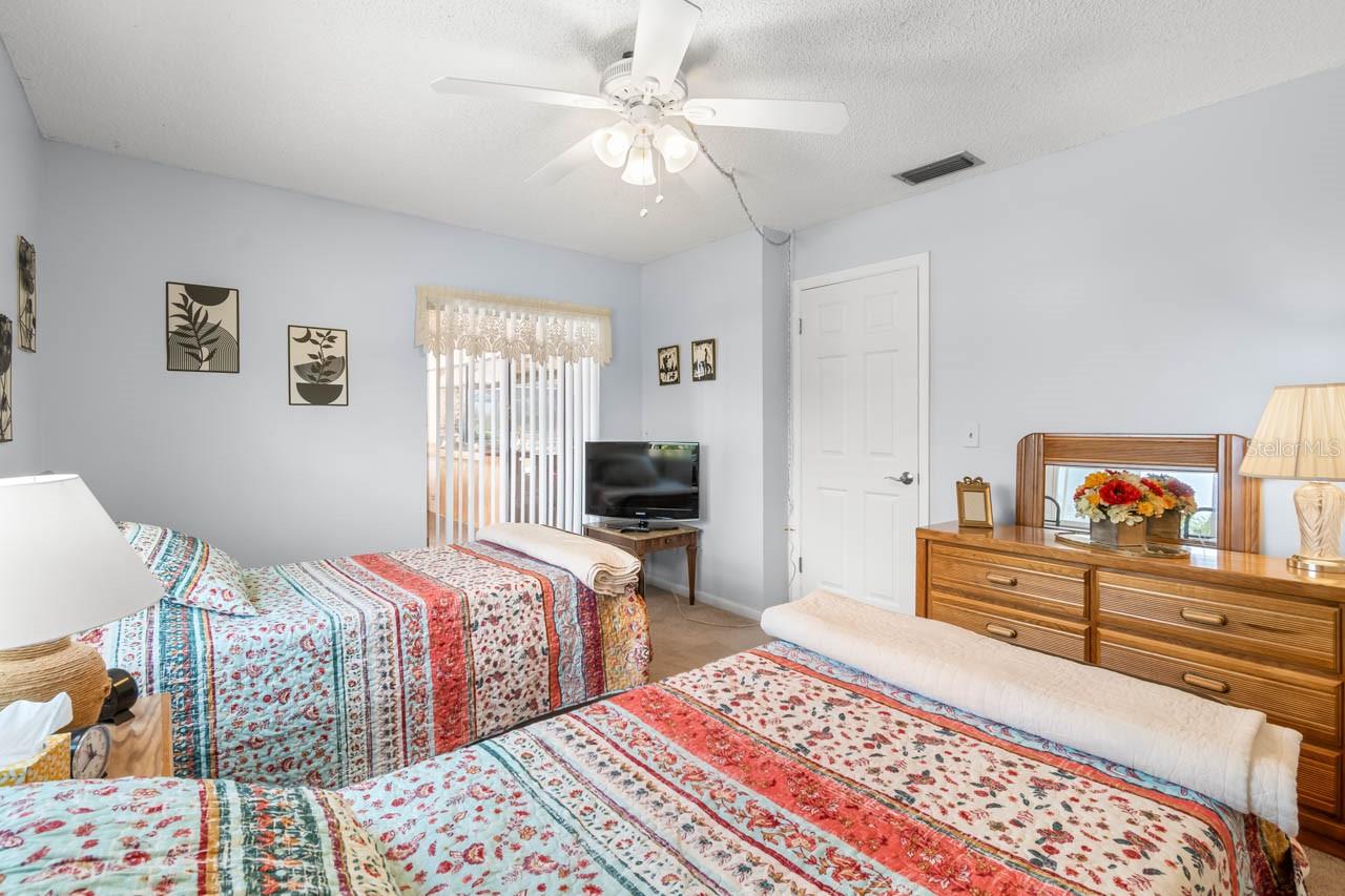 736 FLAMINGO DR, APOLLO BEACH, FL, 33572