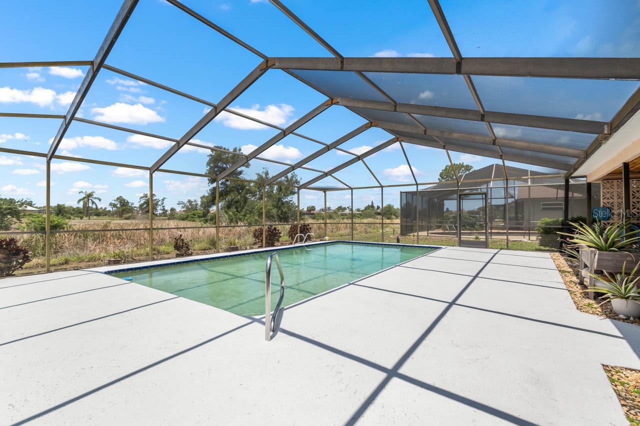 736 FLAMINGO DR, APOLLO BEACH, FL, 33572