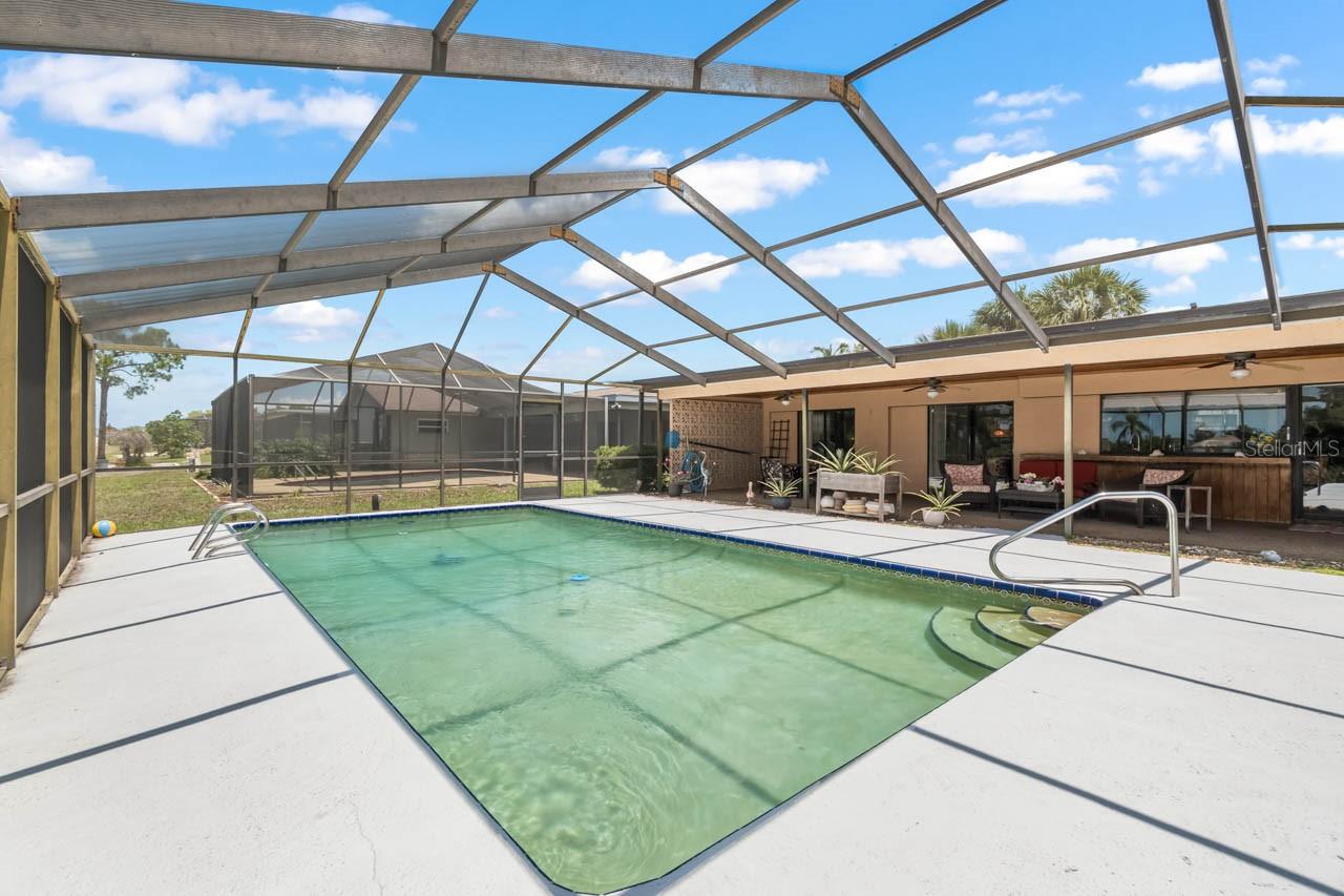736 FLAMINGO DR, APOLLO BEACH, FL, 33572