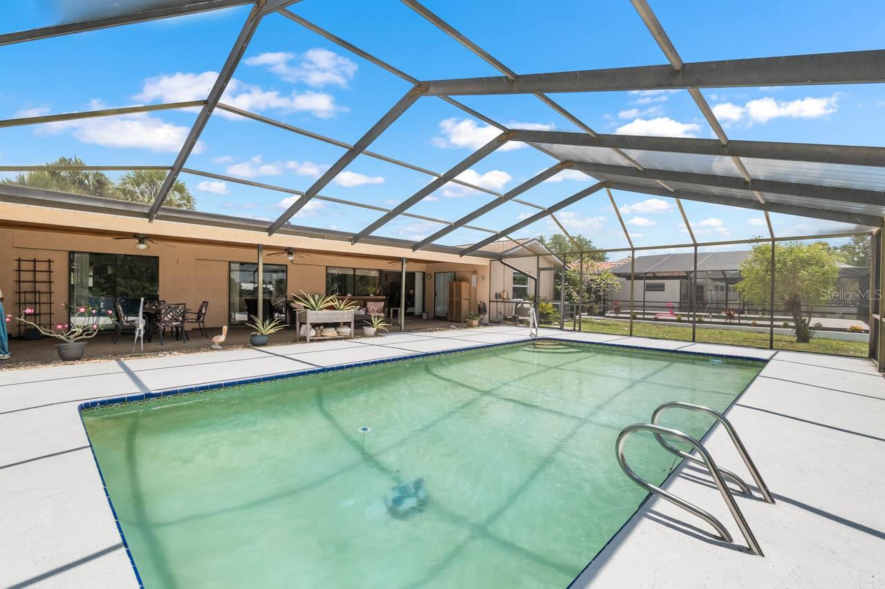 736 FLAMINGO DR, APOLLO BEACH, FL, 33572