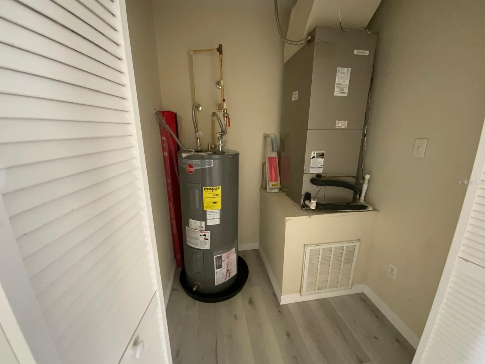 2327 PRIME CIRCLE #B, KISSIMMEE, FL, 34746