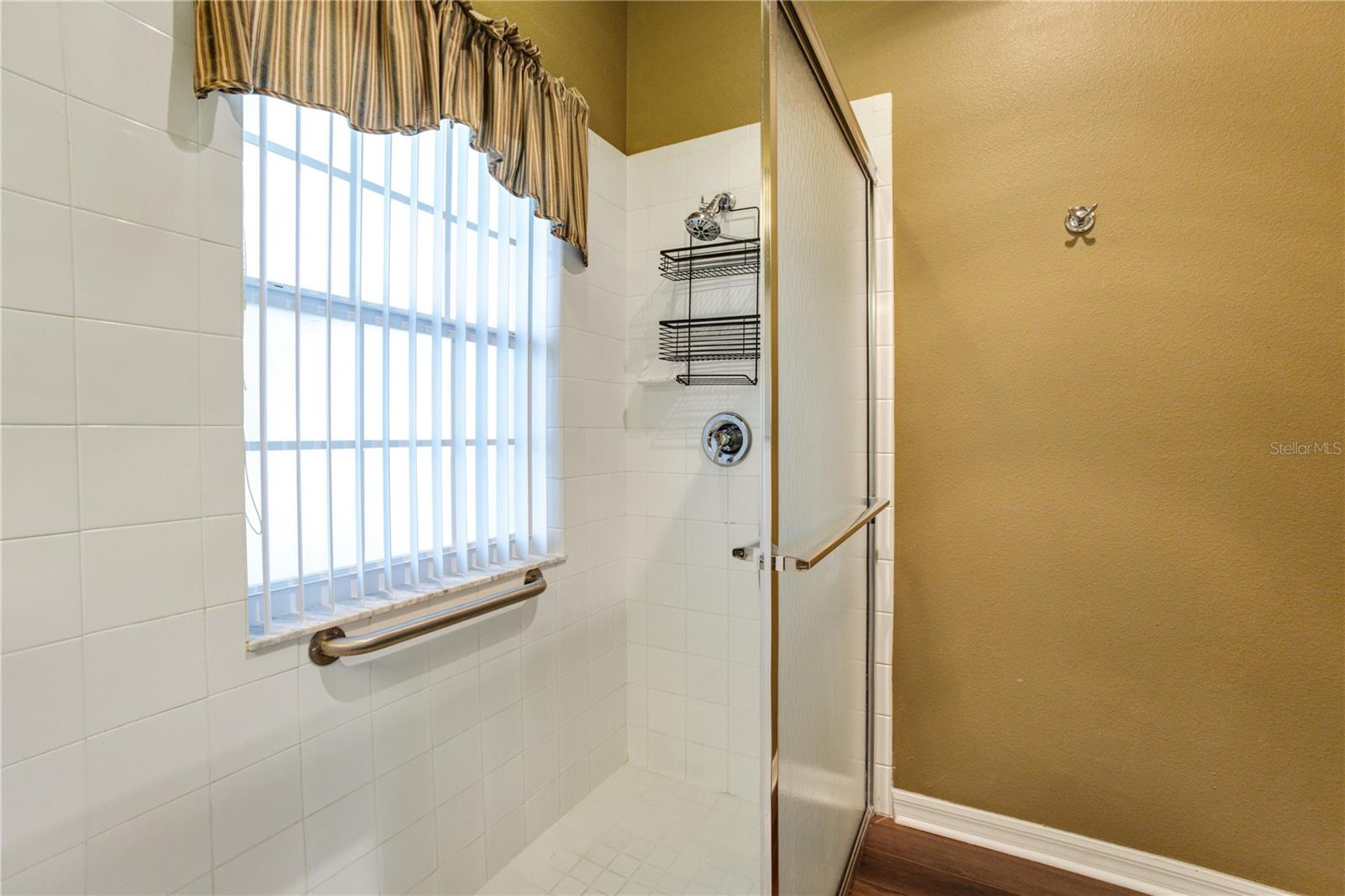 241 FALLING WATER DR, KISSIMMEE, FL, 34759