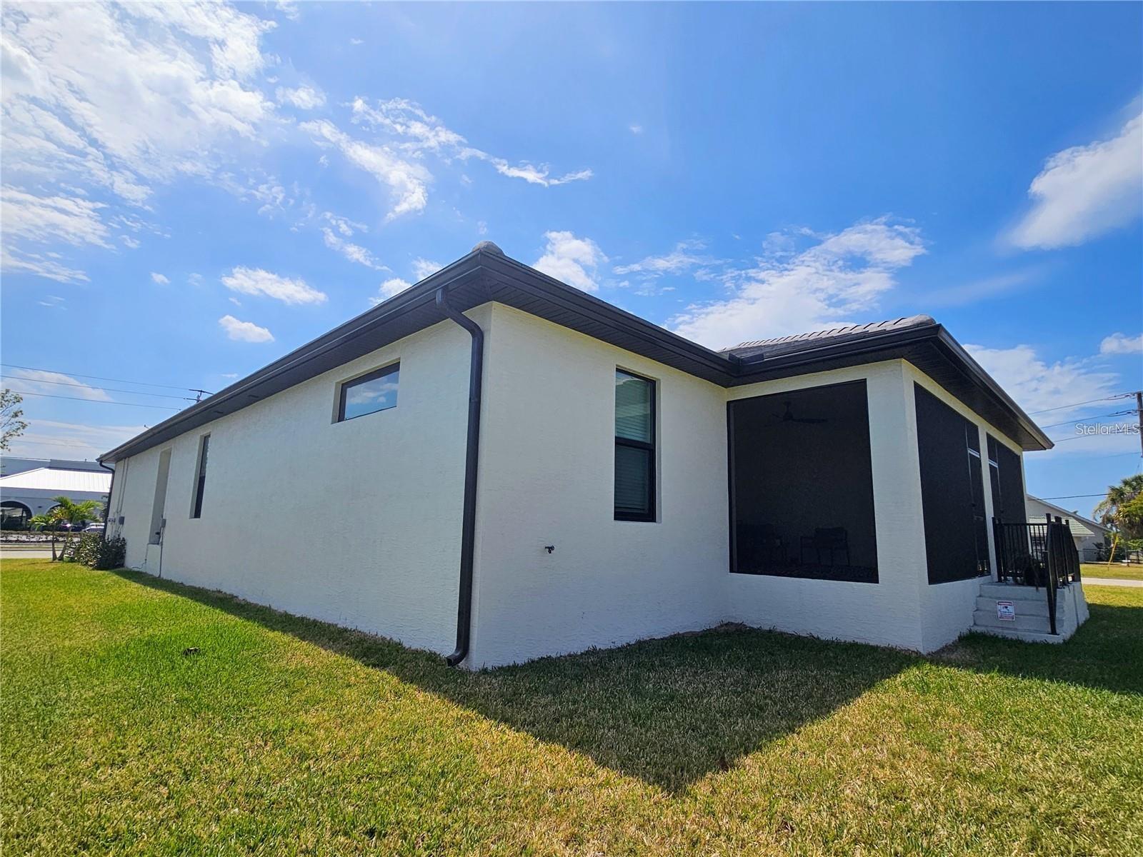 180 MADRID BLVD, PUNTA GORDA, FL, 33950