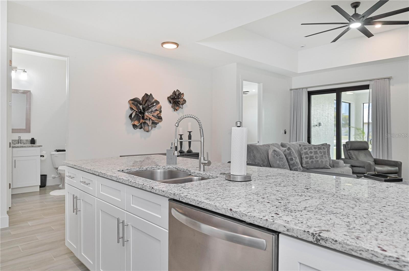 180 MADRID BLVD, PUNTA GORDA, FL, 33950