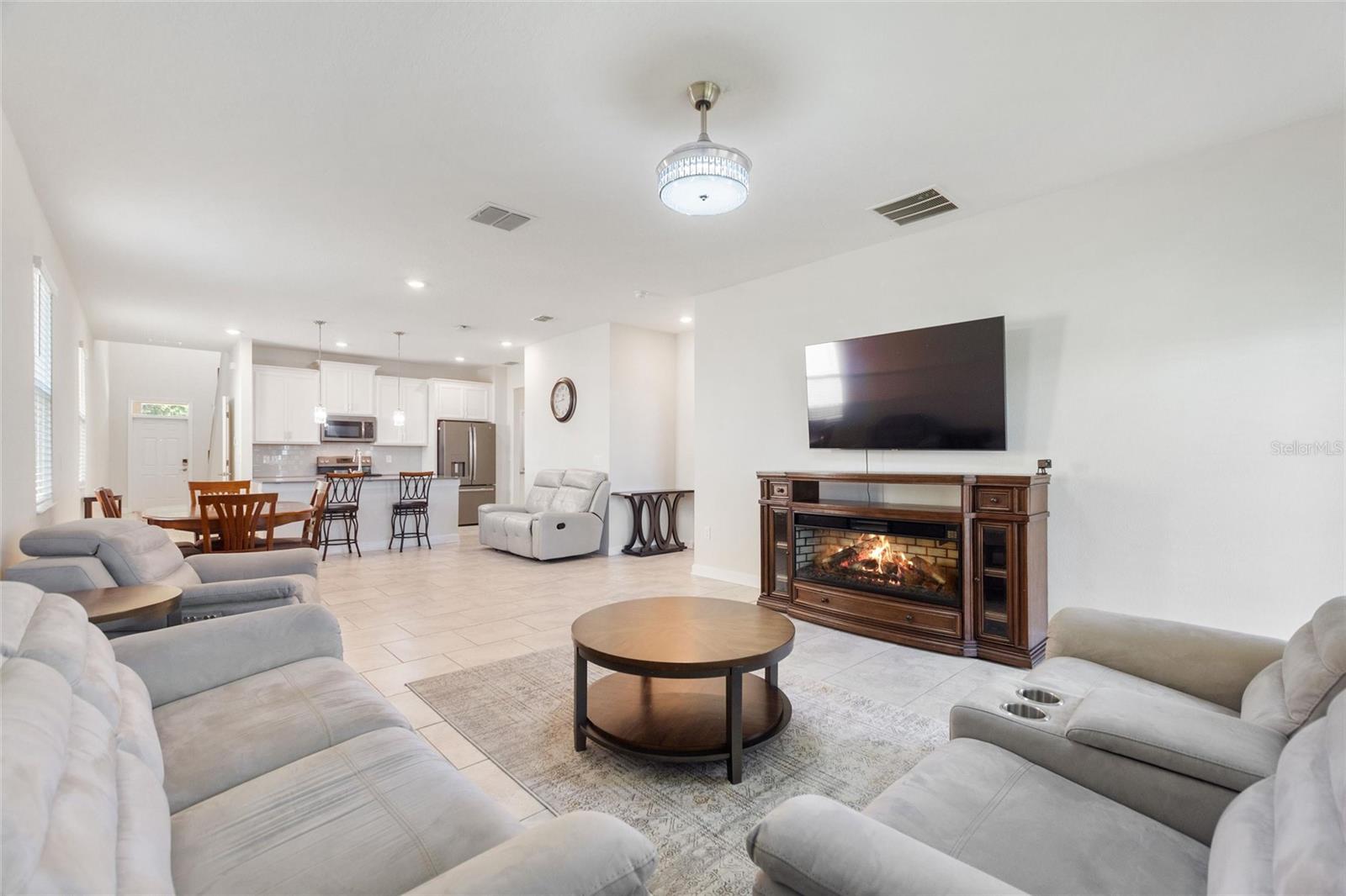 8720 PACIFIC DUNES DR, DAVENPORT, FL, 33896