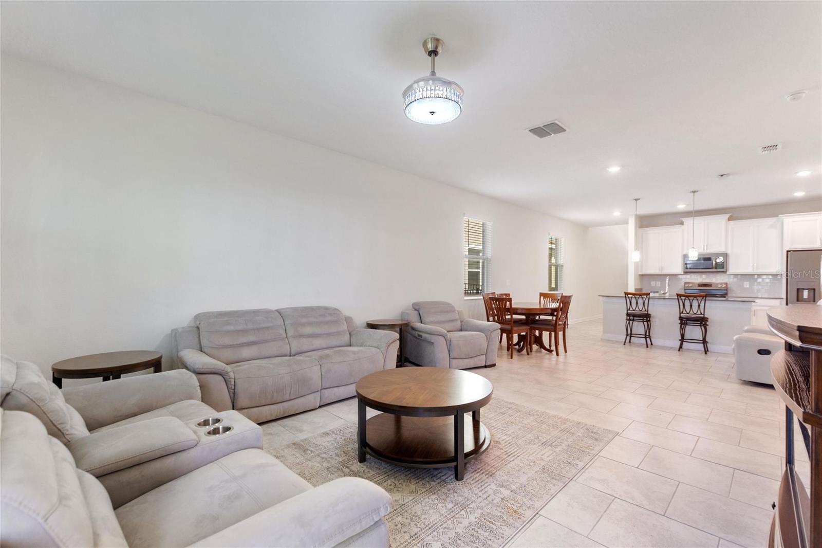8720 PACIFIC DUNES DR, DAVENPORT, FL, 33896
