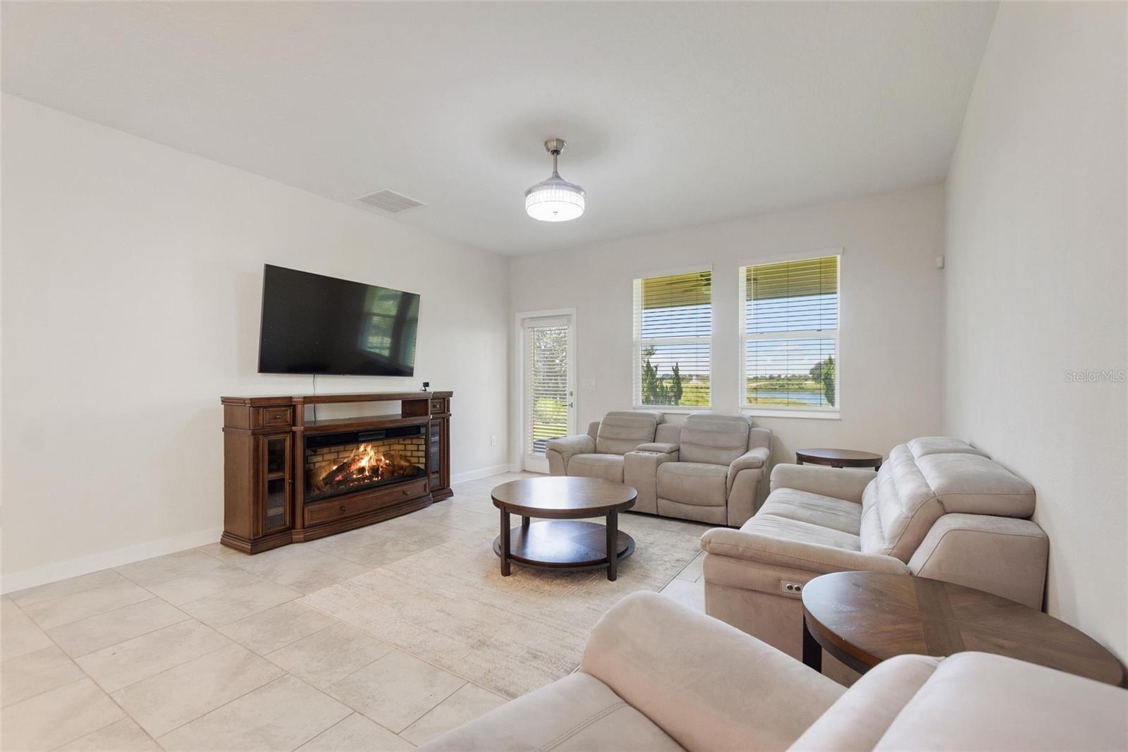 8720 PACIFIC DUNES DR, DAVENPORT, FL, 33896