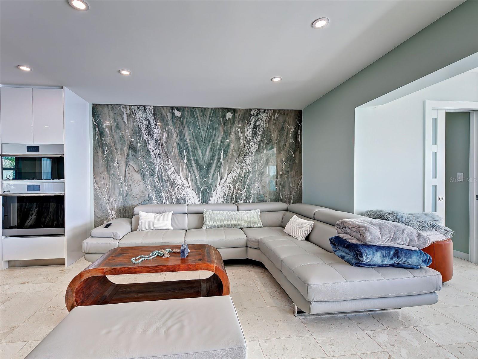 885 WHITE CAP CIR #34, VENICE, FL, 34285
