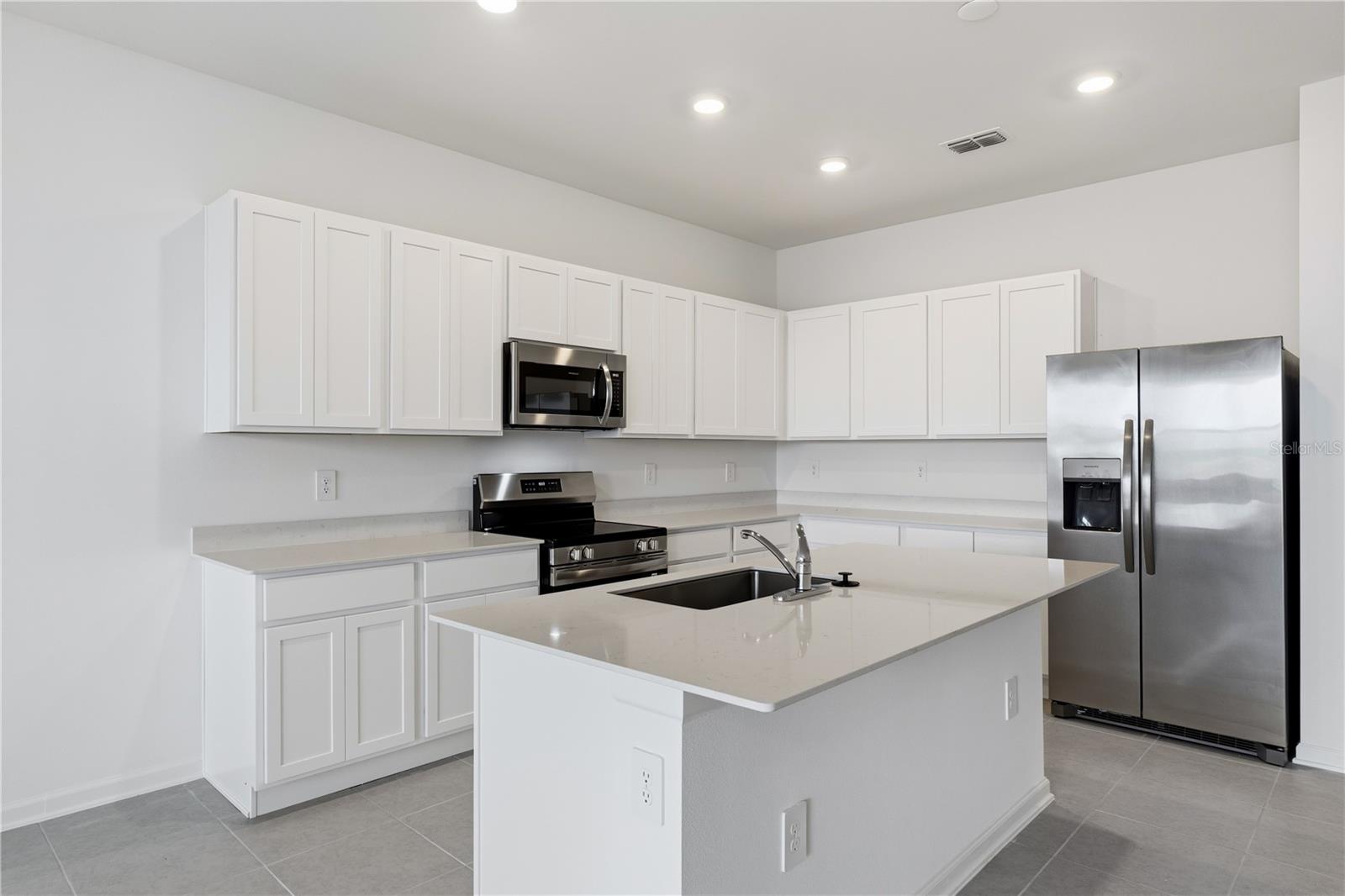 3122 KURTZ TER, DAVENPORT, FL, 33837