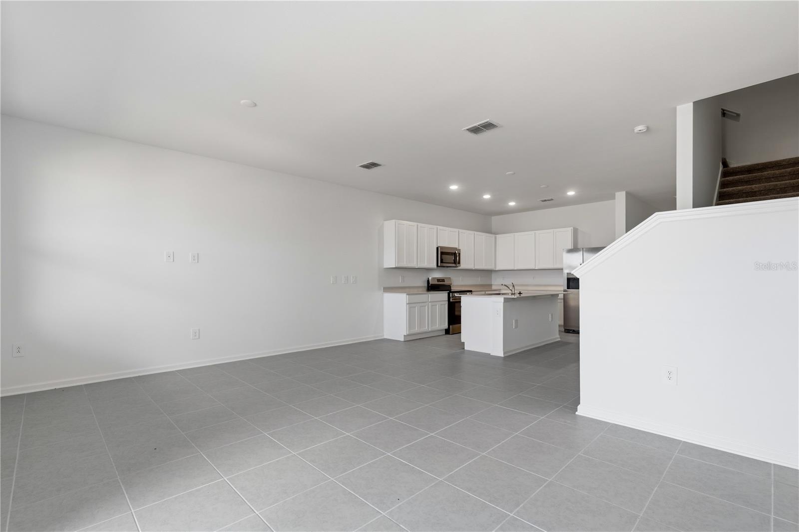 3122 KURTZ TER, DAVENPORT, FL, 33837