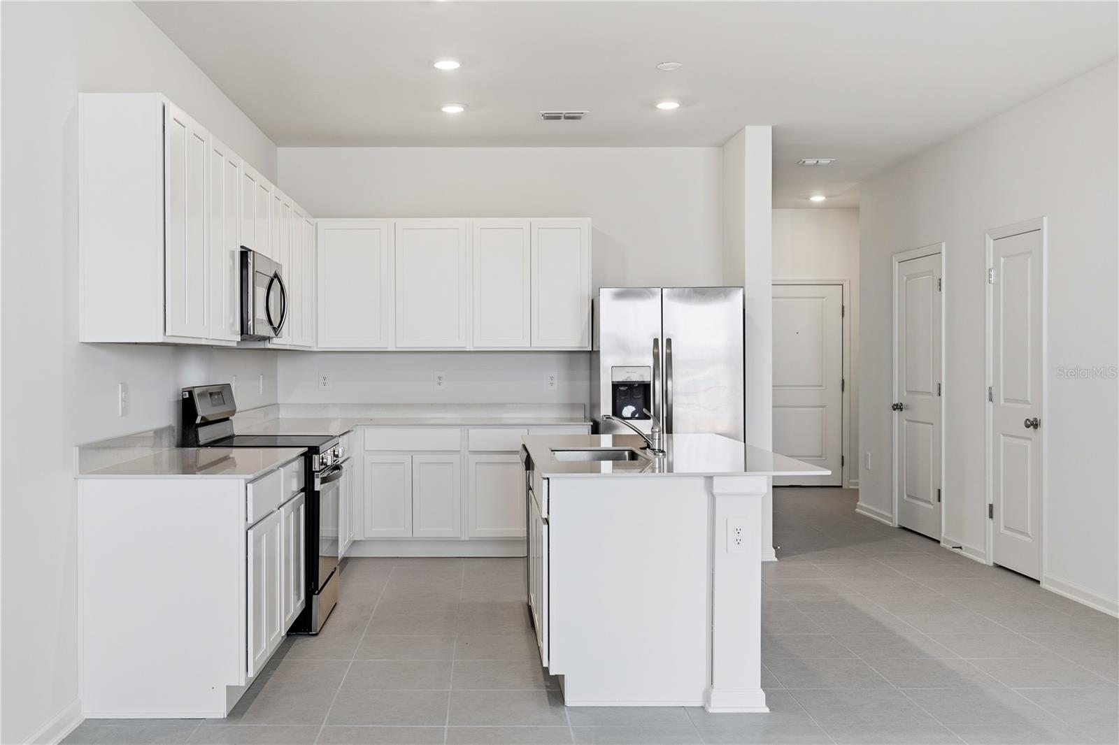 3122 KURTZ TER, DAVENPORT, FL, 33837